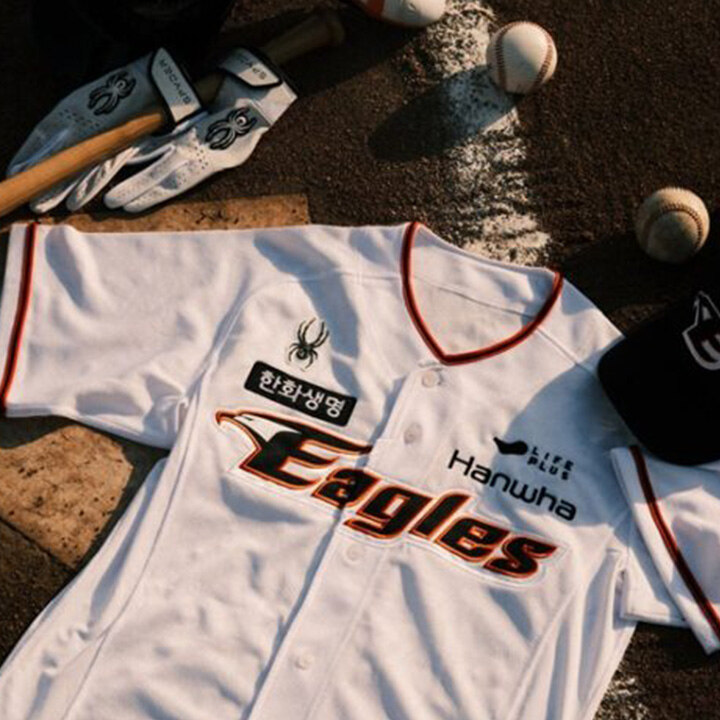 [스파이더] 가을 야구 시즌 맞이 '이글스' 재킷류 판매