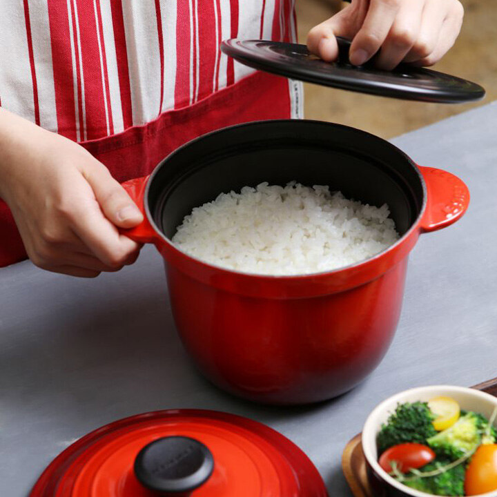 [르크루제] 퍼스트브랜드 대상 5년 연속 수상 기념전